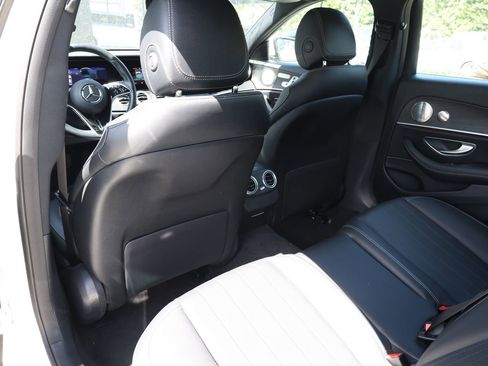 Used 2022 Mercedes-Benz E 350 Sedan w/ Exterior Lighting Package image 20