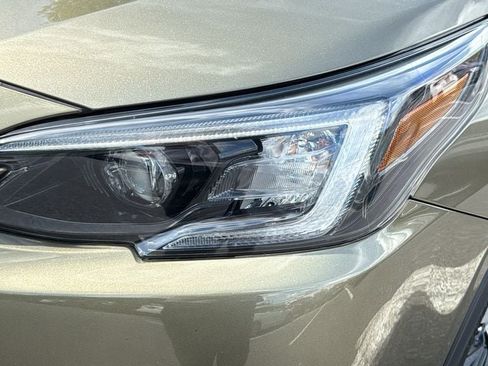 Certified 2022 Subaru Outback Premium AWD/4WD image 7