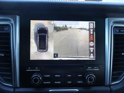 Used 2017 Porsche Macan GTS image 27