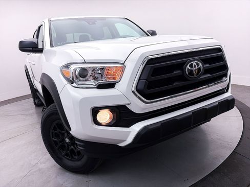 Used 2023 Toyota Tacoma SR5 image 8