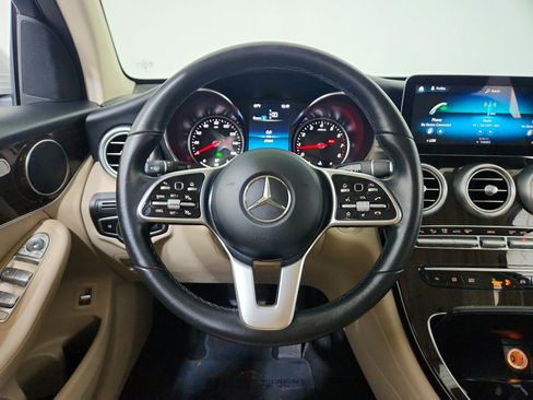 Certified 2021 Mercedes-Benz GLC 300 4MATIC image 17