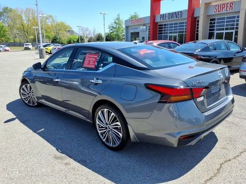 Certified 2024 Nissan Altima 2.5 SL FWD image 18