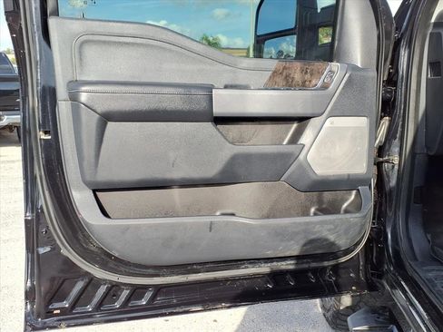 Used 2023 Ford F350 Lariat w/ Lariat Ultimate Package image 27