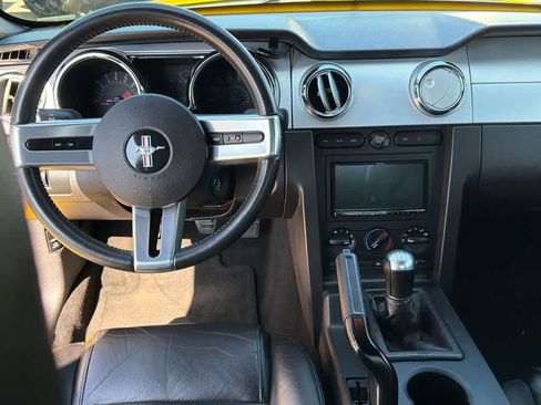 Used 2006 Ford Mustang GT RWD image 16