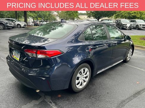 Used 2024 Toyota Corolla LE FWD image 8