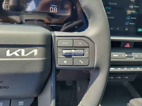 New 2027 Kia Seltos LX AWD/4WD image 17