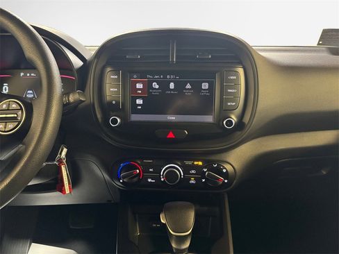 Certified 2024 Kia Soul LX w/ Option Group 015 image 22