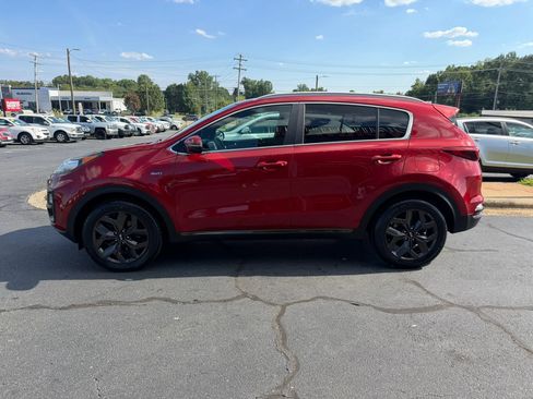 Used 2020 Kia Sportage S AWD/4WD image 4