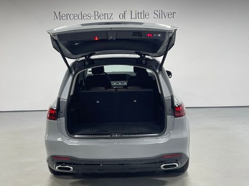 Used 2026 Mercedes-Benz GLS 450 4MATIC image 5