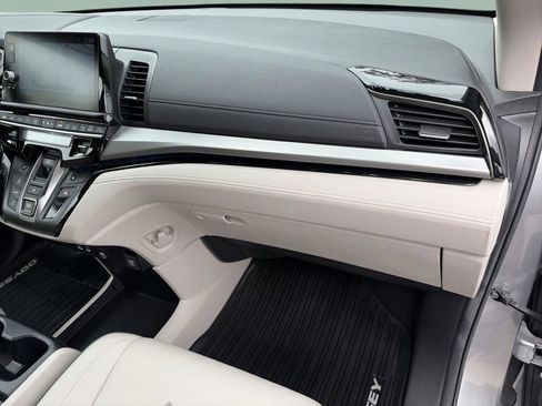 Certified 2025 Honda Odyssey Touring image 20