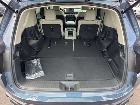New 2026 Honda Pilot Touring image 13