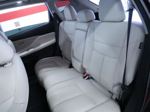 Used 2021 Nissan Murano SL w/ SL Moonroof Package FWD image 13