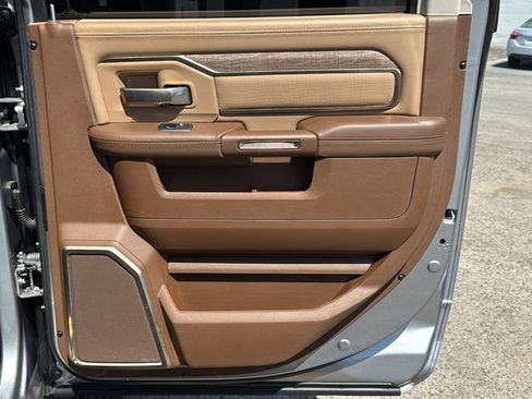 Used 2024 RAM 3500 Limited w/ Towing Technology Group image 25