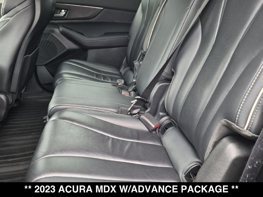 Used 2023 Acura MDX w/ Advance Package AWD/4WD image 3
