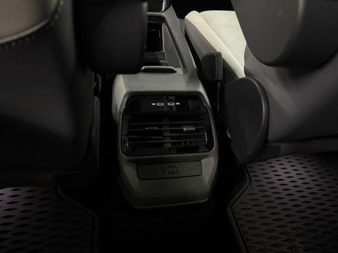 Used 2021 Volkswagen ID.4 Pro S image 35