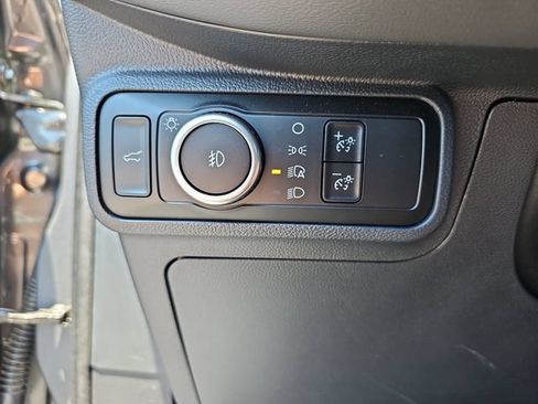 Certified 2025 Ford Explorer Active w/ Active Comfort Package RWD image 34