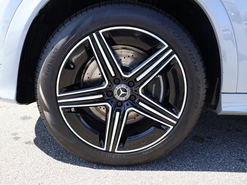 Used 2025 Mercedes-Benz GLE 350 4MATIC image 9