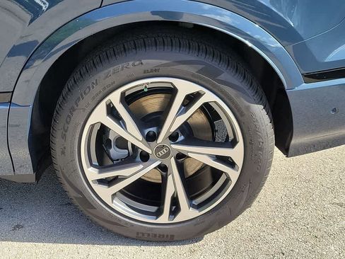 New 2027 Audi Q6 e-tron Prestige AWD/4WD image 16