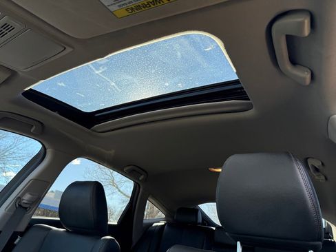 Used 2015 Honda Crosstour EX-L image 28