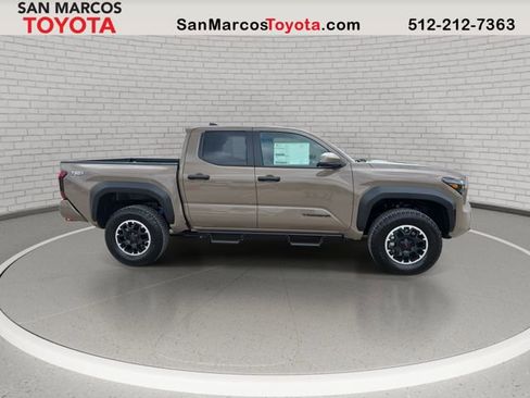 New 2026 Toyota Tacoma TRD Off-Road AWD/4WD image 4