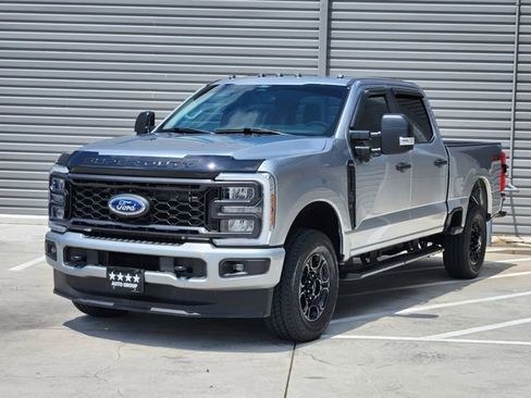 Used 2024 Ford F250 XL w/ STX Appearance Package AWD/4WD image 4