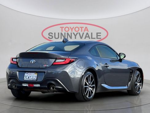 Certified 2023 Toyota GR86 image 4