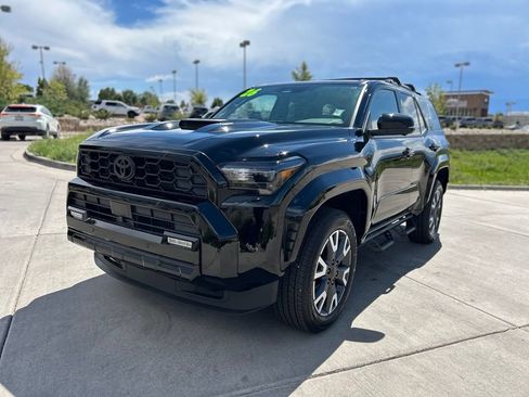 Used 2026 Toyota 4Runner TRD Sport Premium AWD/4WD image 3