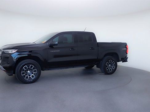 Used 2025 Chevrolet Colorado Z71 w/ Technology Package image 15