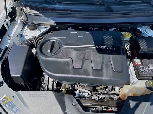 Used 2021 Jeep Cherokee Trailhawk image 28