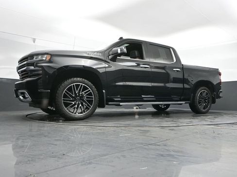 Used 2021 Chevrolet Silverado 1500 High Country image 48