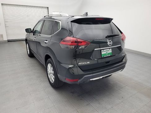 Used 2018 Nissan Rogue SV AWD/4WD image 5