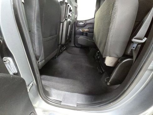 Used 2020 GMC Sierra 1500 SLE w/ SLE Value Package image 40