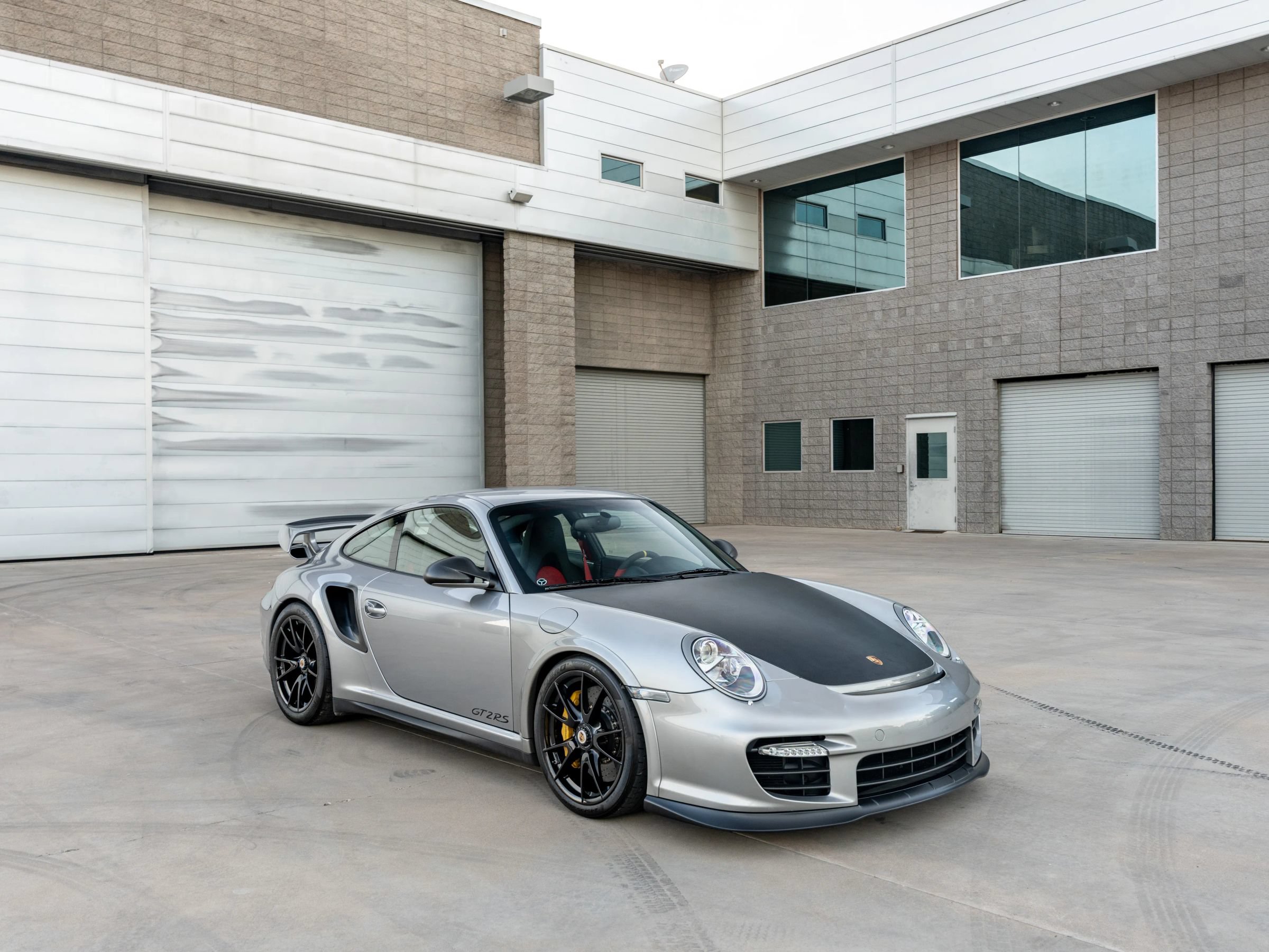 Used 2011 Porsche 911 GT2 RS RWD image 20