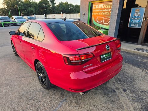 Used 2018 Volkswagen Jetta Sport FWD image 8
