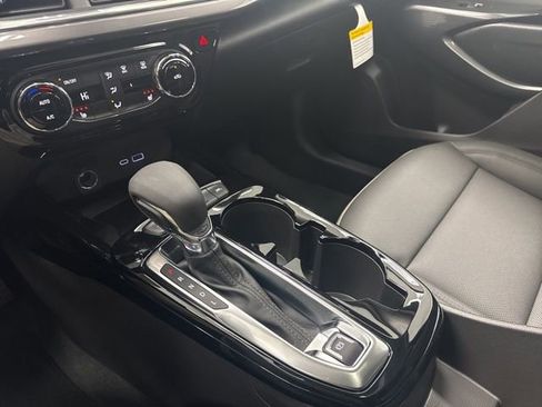 New 2026 Chevrolet Trax ACTIV w/ Sunroof Package image 20