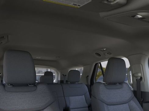 New 2026 Ford Explorer Active RWD image 55