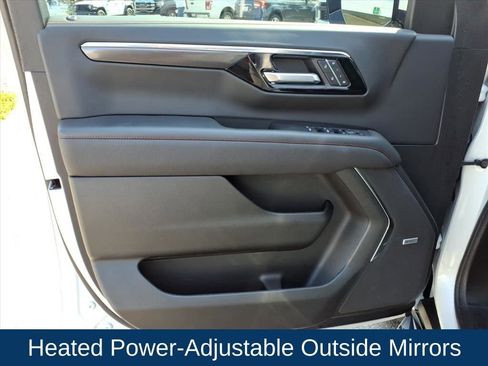 Used 2025 Chevrolet Suburban RST w/ Comfort Package AWD/4WD image 20