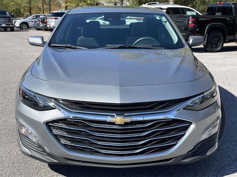 Used 2024 Chevrolet Malibu LT image 8