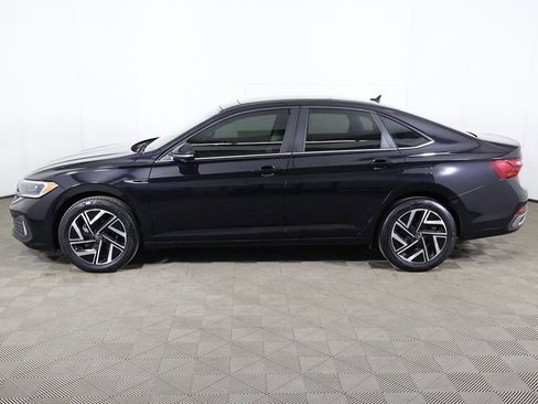 Used 2024 Volkswagen Jetta SEL image 22