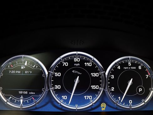 Used 2014 Jaguar XJ L Portfolio image 17