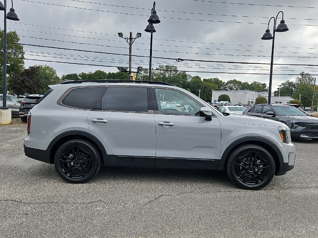 Certified 2025 Kia Telluride SX Prestige X-Line AWD/4WD image 8