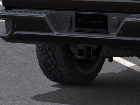 New 2026 Chevrolet Silverado 2500 ZR2 AWD/4WD image 14