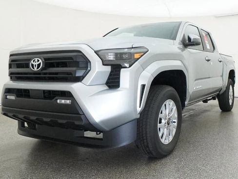 New 2026 Toyota Tacoma SR5 AWD/4WD image 32