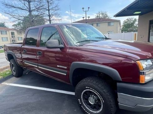 Used 2003 Chevrolet Silverado 2500 LS w/ Skid Plate Package image 3