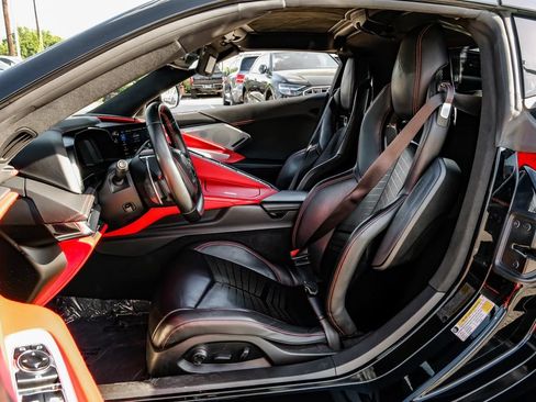 Used 2020 Chevrolet Corvette Stingray Premium Cpe w/ 3LT Preferred Equipment Group RWD image 34