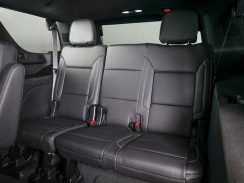 Used 2024 GMC Yukon Denali AWD/4WD image 24