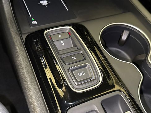 New 2025 Honda Pilot EX-L image 30