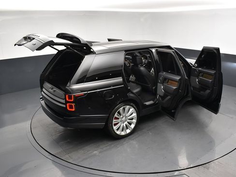 Used 2019 Land Rover Range Rover Supercharged AWD/4WD image 29