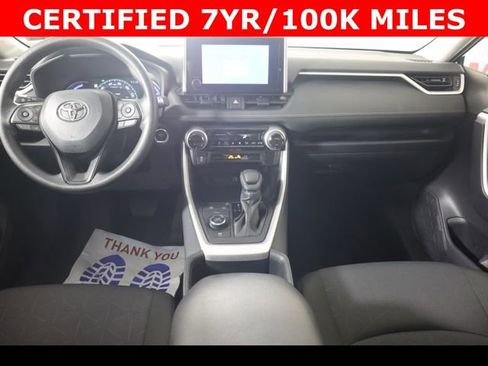 Used 2025 Toyota RAV4 XLE image 17
