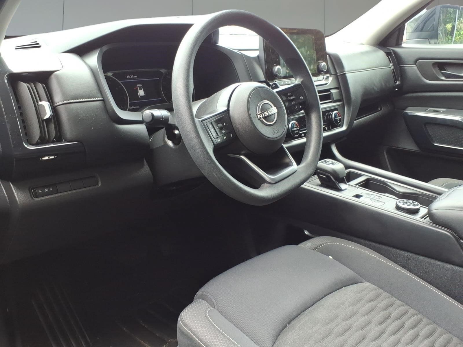 Used 2024 Nissan Pathfinder S w/ Cargo Package AWD/4WD image 6